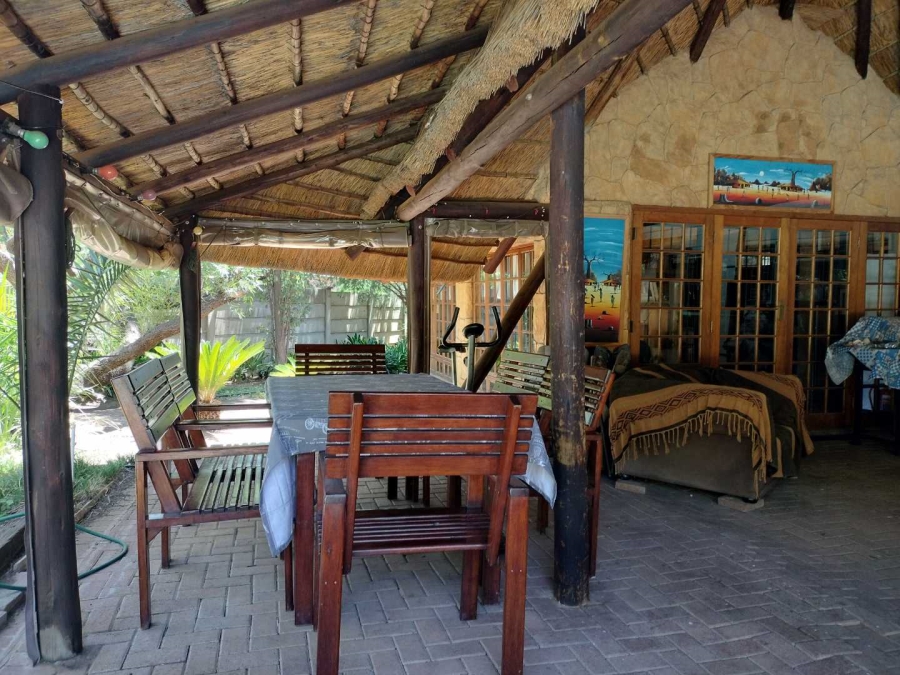 4 Bedroom Property for Sale in Langenhovenpark Free State